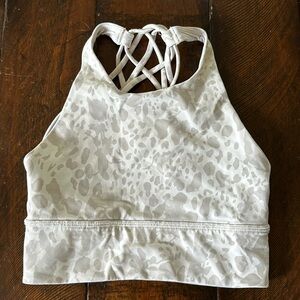 lululemon athletica Gray Patterned Crop Top